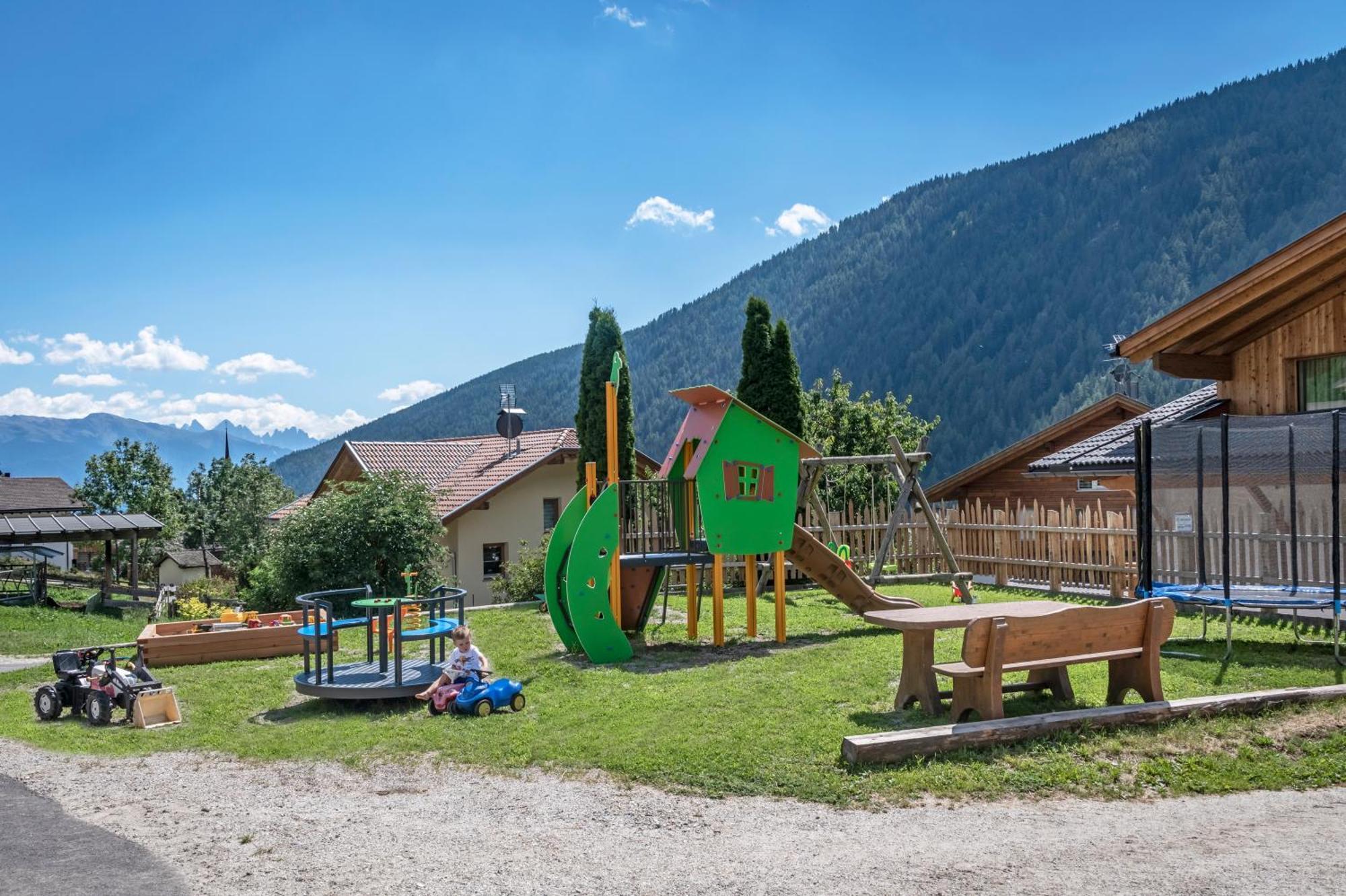 Mesnerhof Lägenhet Valler Exteriör bild